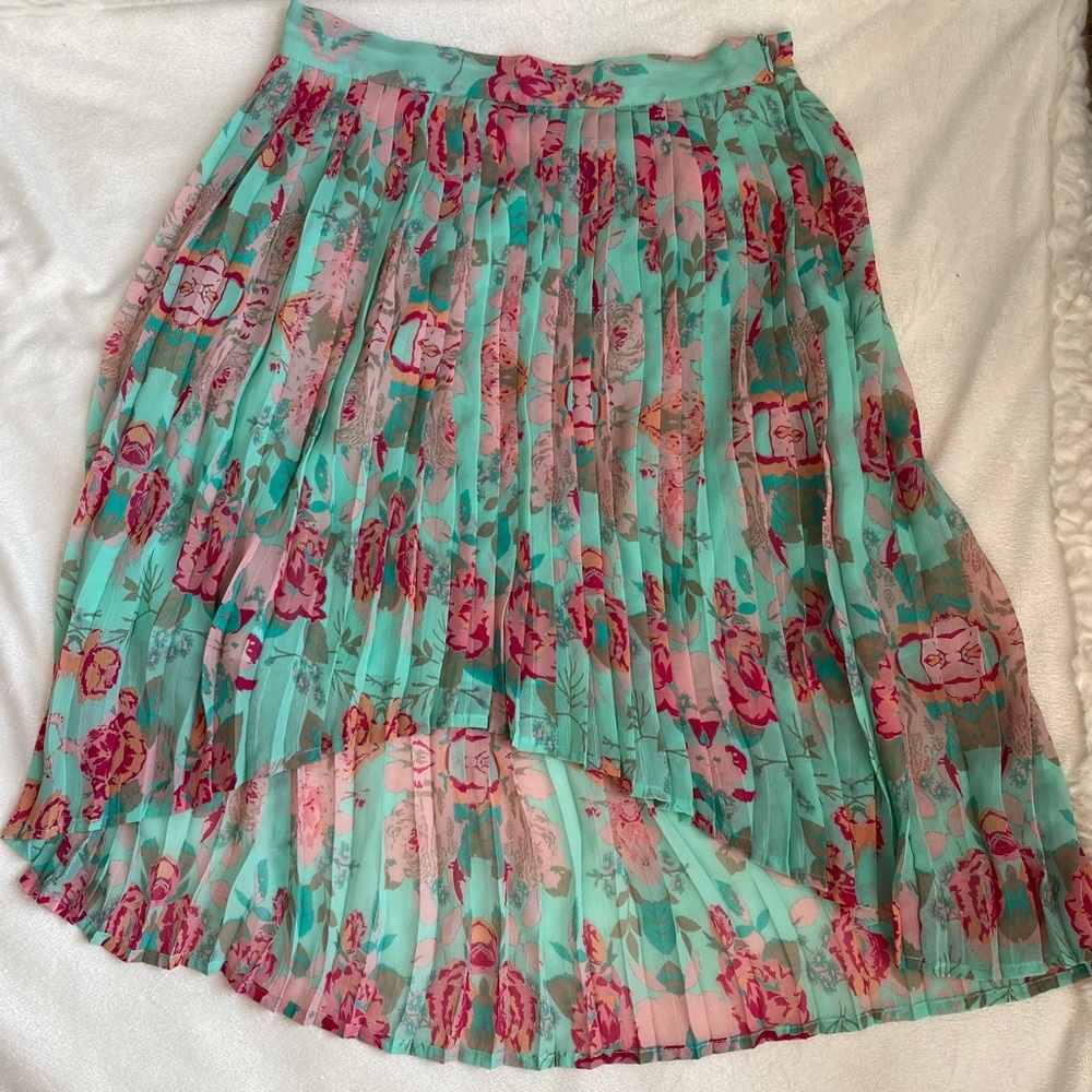 High low floral skirt